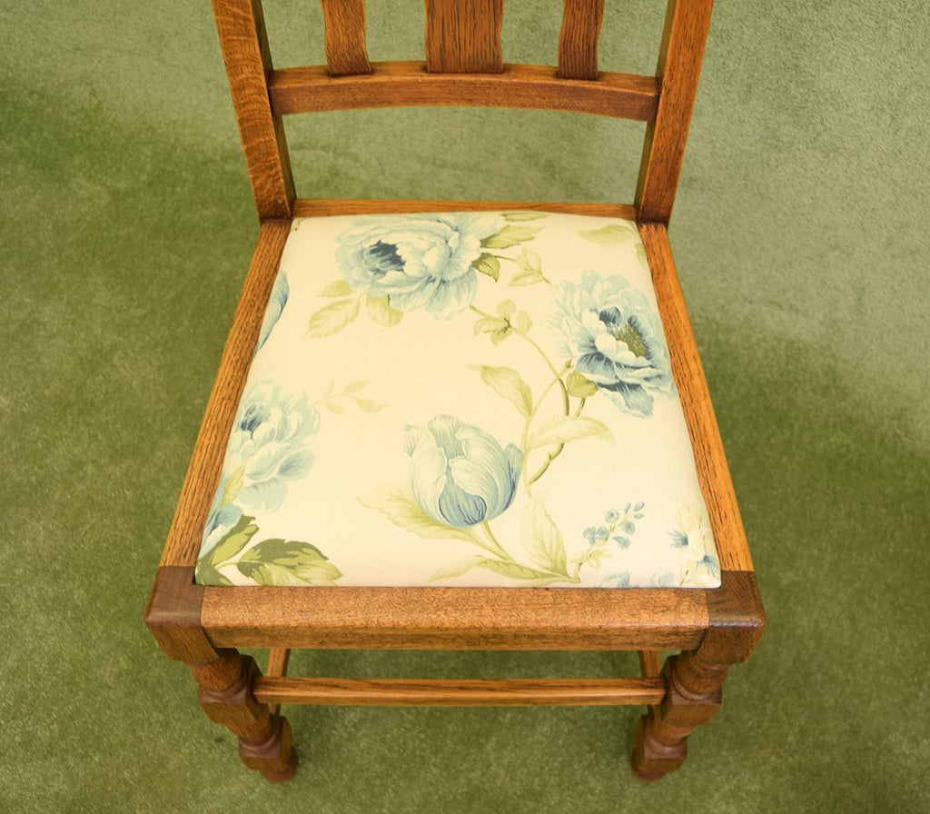 Vintage Oak Draw-Leaf Table & 6 Chairs