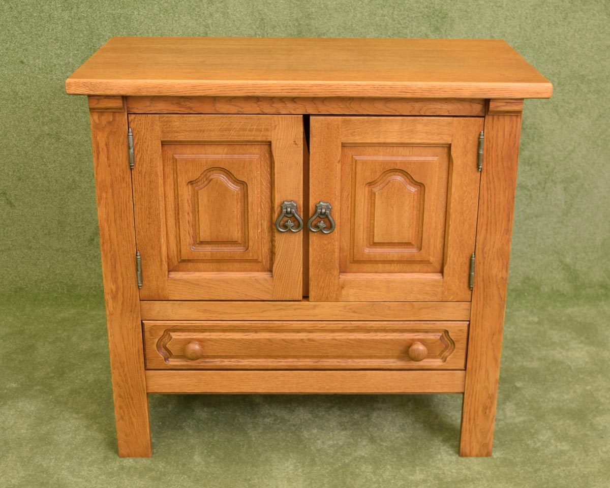 Oak TV Cabinet