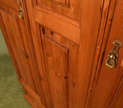 Restored Pine Triple Robe