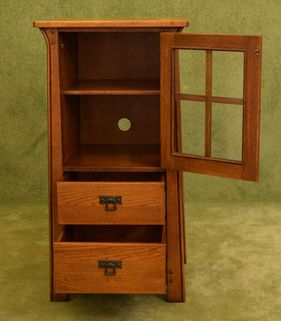 Small Oak Cabinet