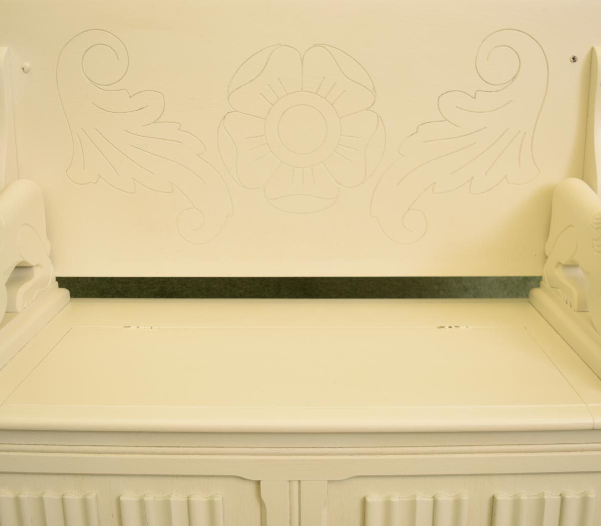 Painted Oak Monks Bench