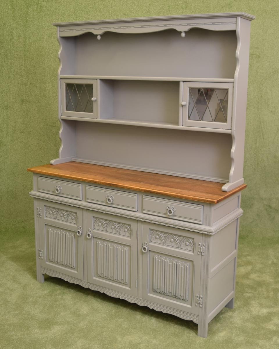 Painted and Oak Old Charm Dresser