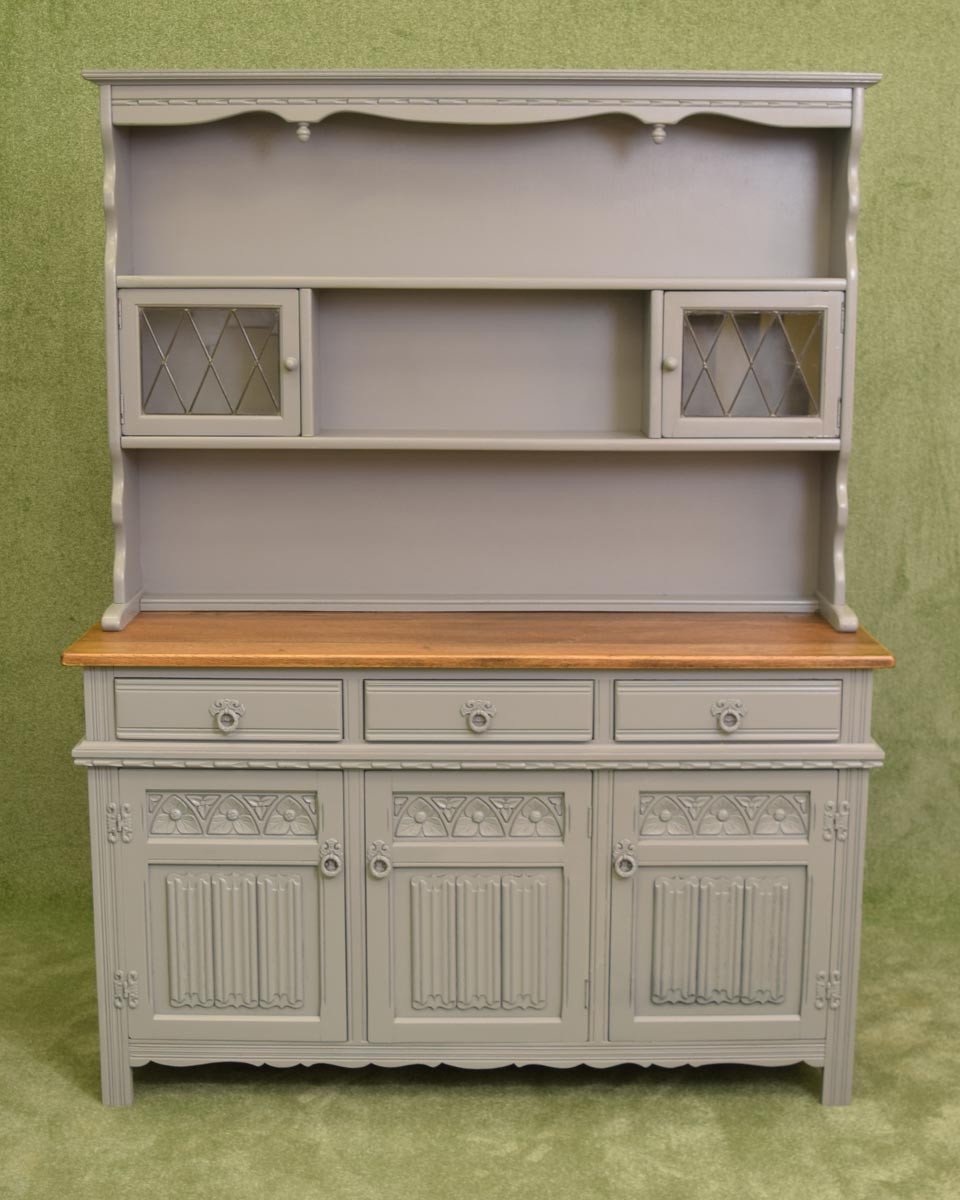 Painted and Oak Old Charm Dresser